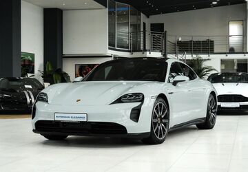 Porsche Taycan 39.320 km 72.980 &euro; Köln 51147