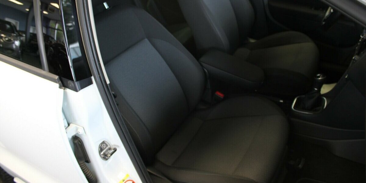 VW Polo 1.2 TSI BMT Highline 127.294 km 7.980 &euro; Euskirchen 53881