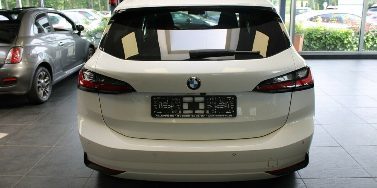 BMW 218 Active Tourer Aut. 32.270 km 25.980 &euro; Euskirchen 53881