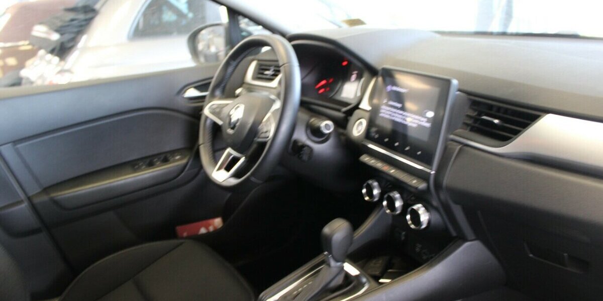 Renault Captur 1.3 TCe 140 Business Edition GPF 25.089 km 17.980 &euro; Euskirchen 53881