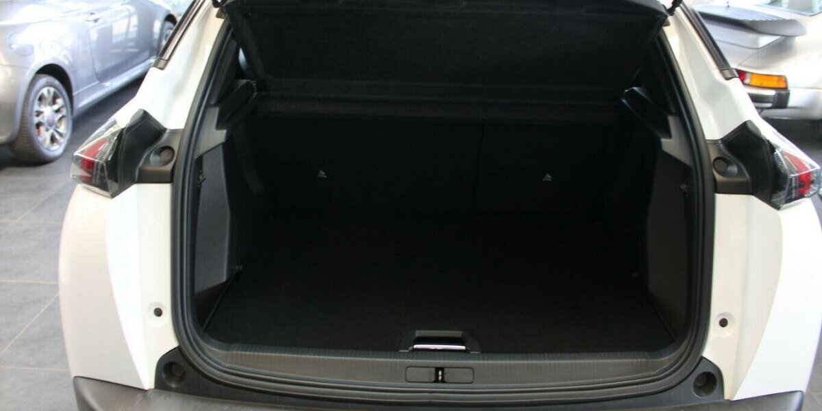 Peugeot 2008 1.2 Active 65.063 km 13.980 &euro; Euskirchen 53881
