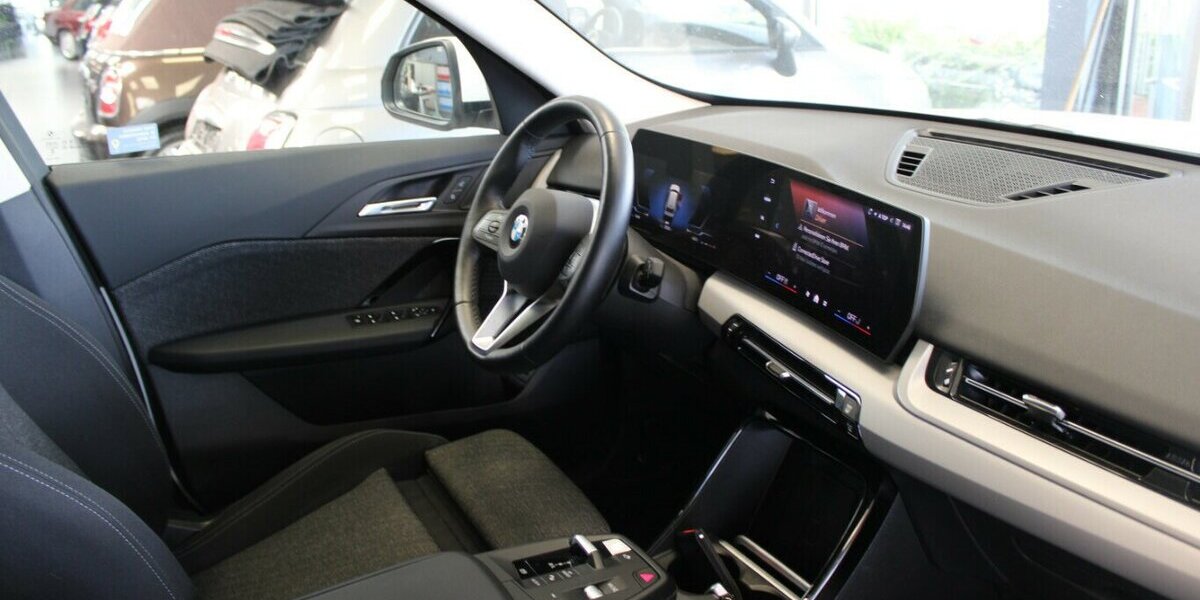 BMW X1 sDrive18i Aut. 37.234 km 31.980 &euro; Euskirchen 53881