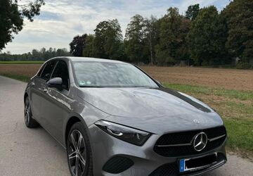 Mercedes-Benz A 250 23.900 km 30.100 &euro; Grevenbroich 41516