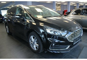Ford S-Max 2.0 EcoBlue Aut. TITANUM 99.970 km 19.980 &euro; Euskirchen 53881