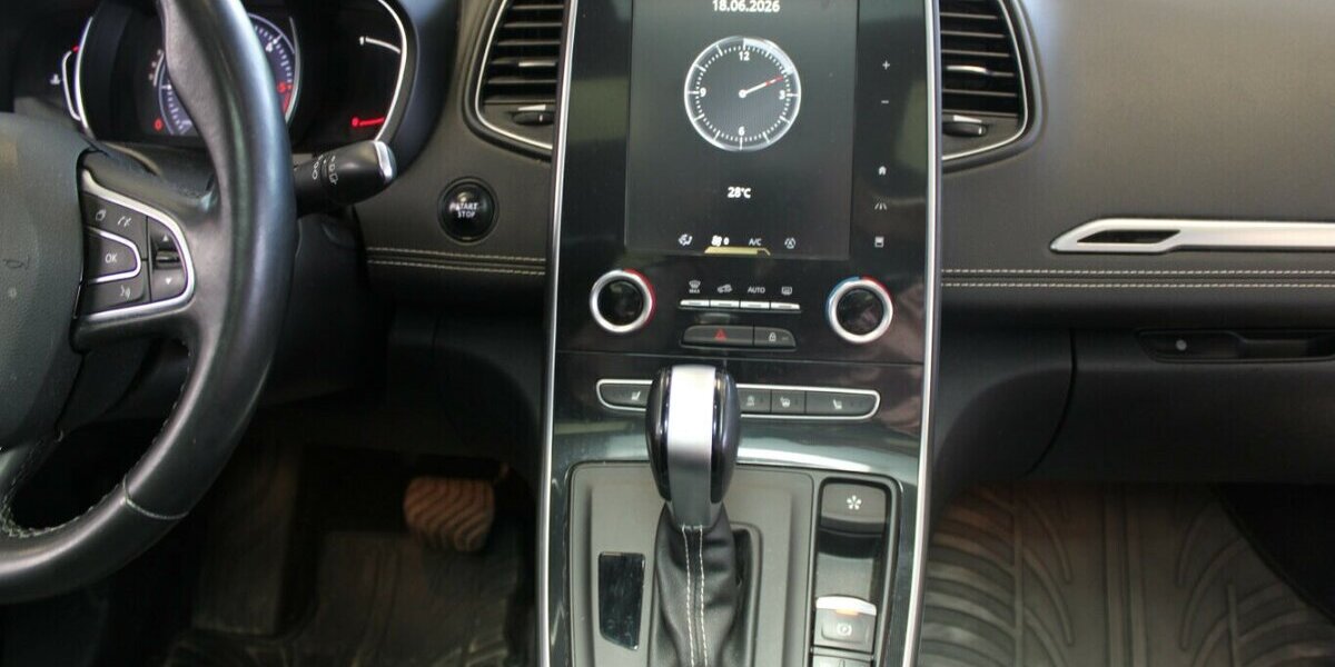 Renault Grand Scenic DCI 160 GPF Bose - Panorama- AHK - 93.959 km 14.980 &euro; Euskirchen 53881