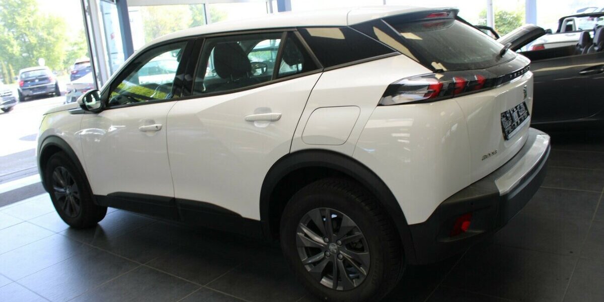 Peugeot 2008 1.2 Active 65.063 km 13.980 &euro; Euskirchen 53881