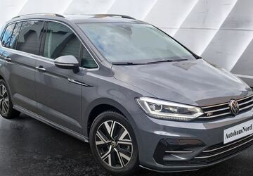 VW Touran 10.647 km 35.490 &euro; Köln-Riehl 50735