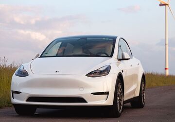 Tesla Model Y 49.000 km 36.999 &euro; Rommerskirchen 41569