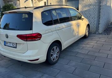 VW Touran 442.405 km 5.400 &euro; Kerpen 50170