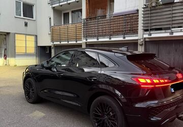 Audi Q3 11.000 km 50.350 &euro; Köln 50679