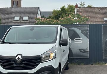 Renault Trafic 100.317 km 15.900 &euro; Köln 50735