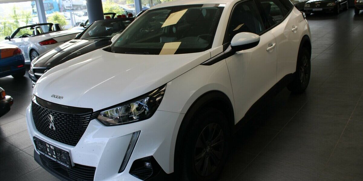 Peugeot 2008 1.2 Active 65.063 km 13.980 &euro; Euskirchen 53881