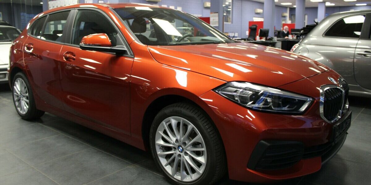 BMW 118 118d Aut. Advantage 7.250 km 26.980 &euro; Euskirchen 53881