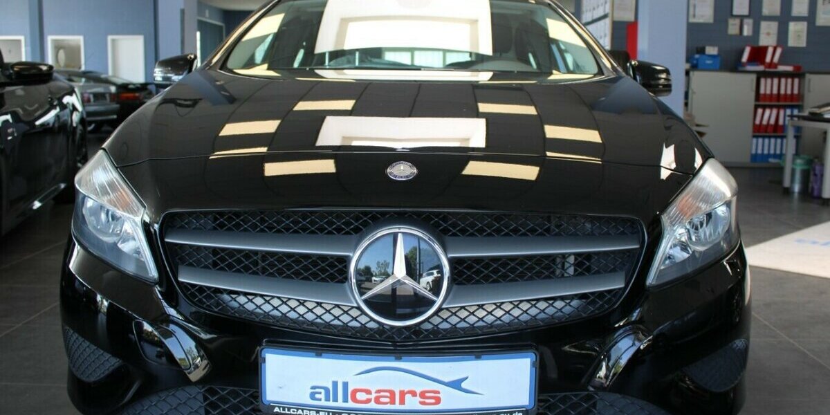 Mercedes-Benz A 180 (BlueEFFICIENCY) 46.400 km 11.980 &euro; Euskirchen 53881