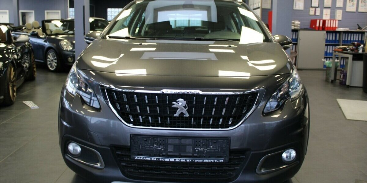 Peugeot 2008 PureTech 110 Allure 103.900 km 8.980 &euro; Euskirchen 53881