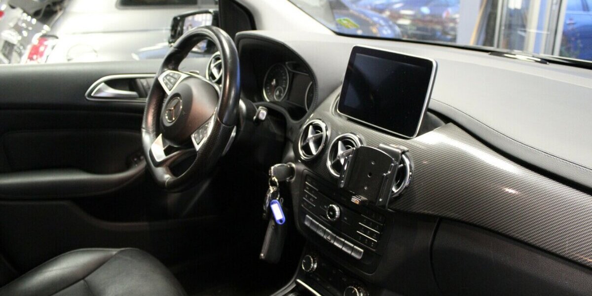 Mercedes-Benz B 180 CDI 7G-DCT AMG Line 124.989 km 12.980 &euro; Euskirchen 53881