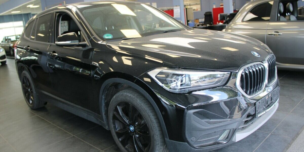 BMW X1 xDrive25e Aut. Advantage 36.880 km 23.980 &euro; Euskirchen 53881