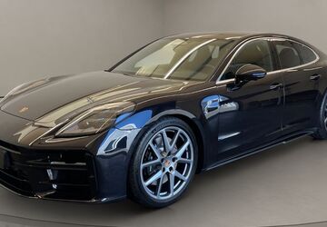Porsche Panamera 7.000 km 136.400 &euro; Köln 50823