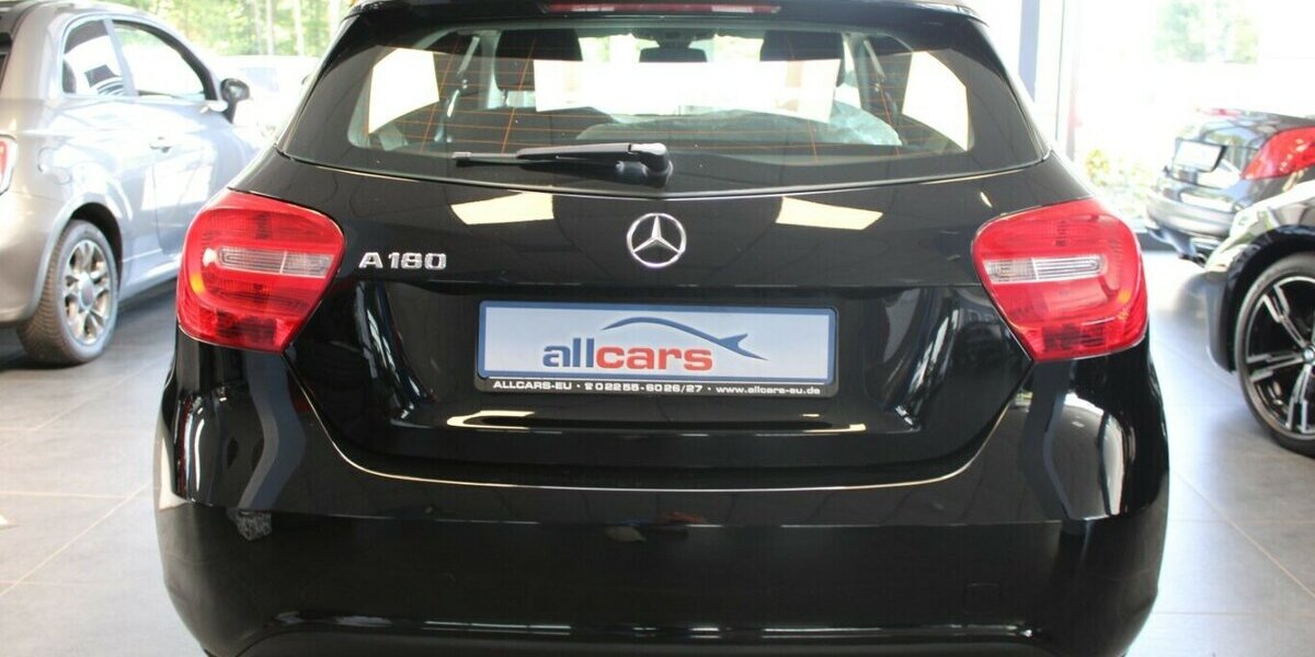 Mercedes-Benz A 180 (BlueEFFICIENCY) 46.400 km 11.980 &euro; Euskirchen 53881