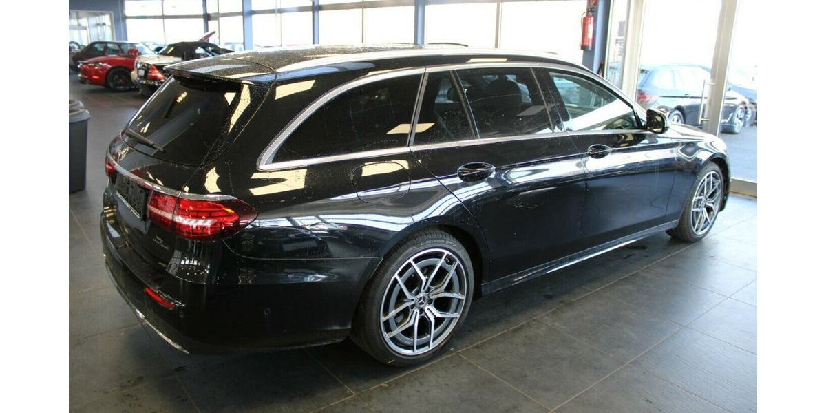 Mercedes-Benz E 300 d 4Matic T 9G-TRONIC AMG Line 78.920 km 37.980 &euro; Euskirchen 53881