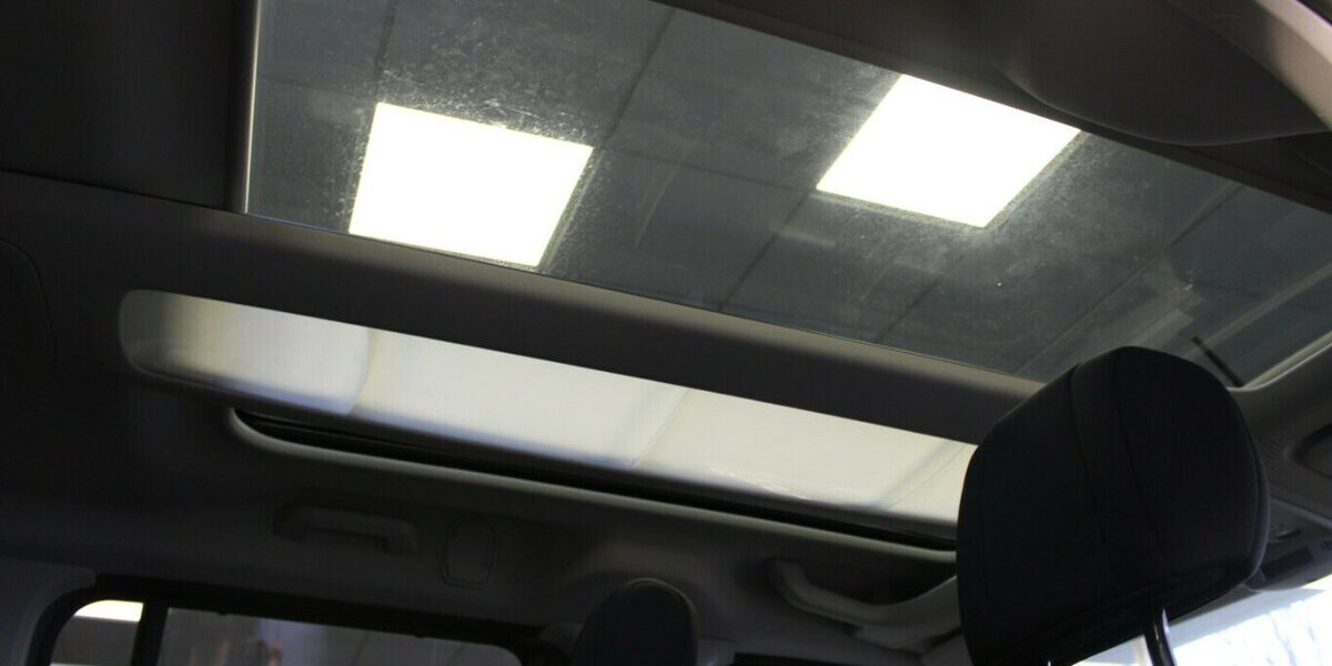 Citroen Berlingo M BlueHDi EAT8 Shine Panorama - Navi 82.816 km 17.980 &euro; Euskirchen 53881