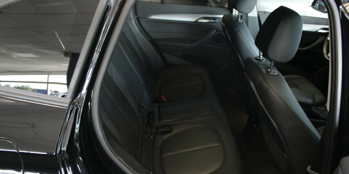 BMW X1 xDrive25e Aut. Advantage 36.880 km 23.980 &euro; Euskirchen 53881