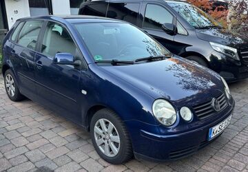 VW Polo 180.000 km 1.950 &euro; Hürth 50354