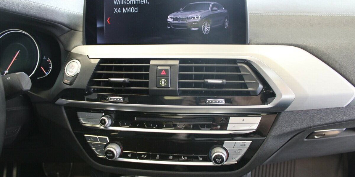 BMW X4 M40 X4 M40d - Panorama - Head-Up - 116.498 km 34.980 &euro; Euskirchen 53881