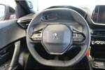 Peugeot 2008 PureTech 100 Allure 44.792 km 14.980 &euro; Euskirchen 53881