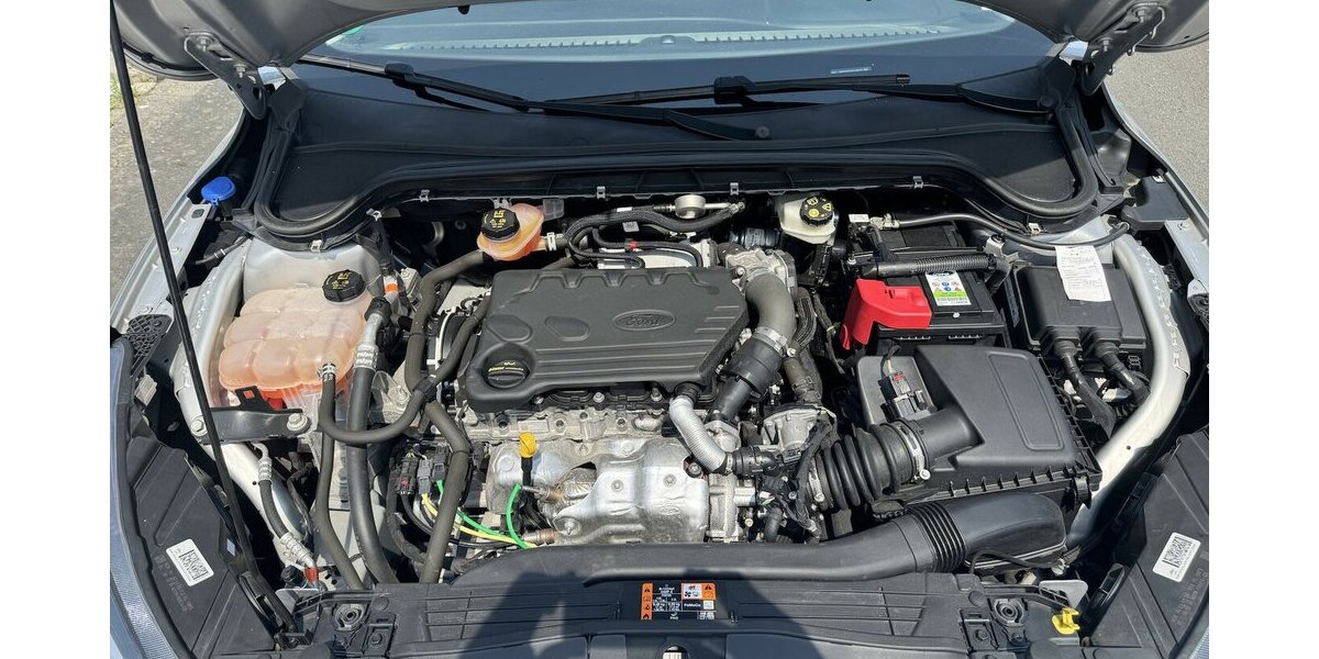 Ford Focus Navi Temp Sth Spurh CarPlay 5xServ GARANTIE 30.000 km 14.900 &euro; Erftstadt 50374