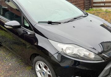 Ford Fiesta 132.660 km 4.950 &euro; Bergheim 50126