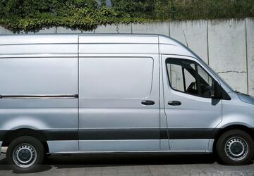 Mercedes-Benz Sprinter 46.550 km 27.490 &euro; Bergheim 50127