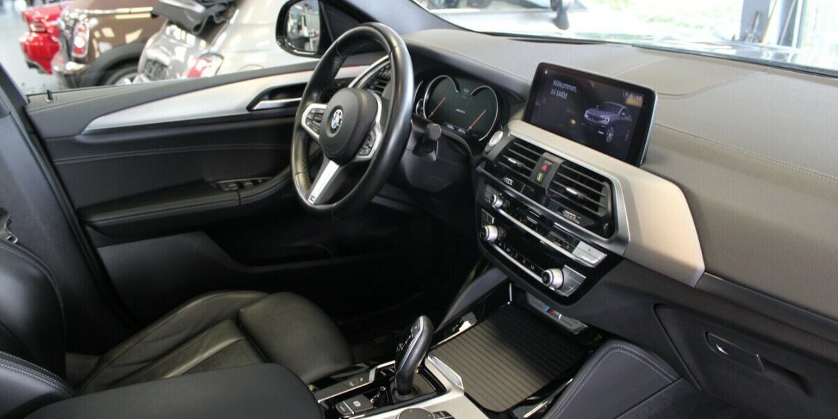 BMW X4 M40 X4 M40d - Panorama - Head-Up - 116.498 km 34.980 &euro; Euskirchen 53881