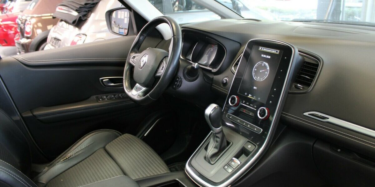 Renault Grand Scenic DCI 160 GPF Bose - Panorama- AHK - 93.959 km 14.980 &euro; Euskirchen 53881