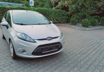 Ford Fiesta 281.000 km 1.300 &euro; köln 51147