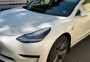 Tesla Model 3 81.000 km 22.999 &euro; Leverkusen 51377