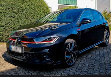 VW Polo 17.600 km 22.890 &euro; Köln 51147