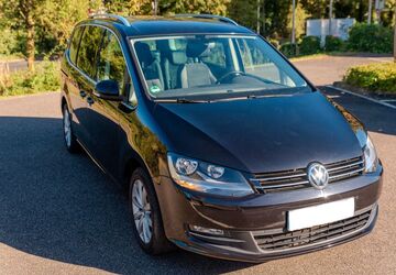 VW Sharan 121.000 km 17.900 &euro; Bedburg 50181