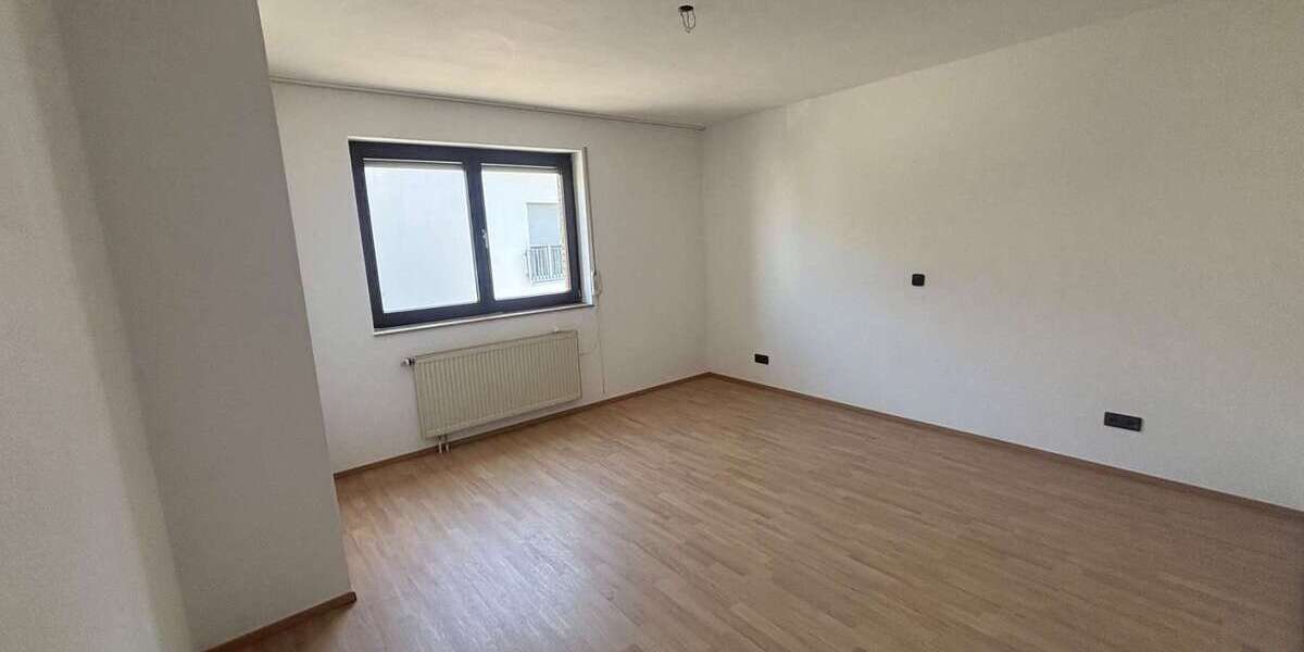 Etagenwohnung Köln Stammheim - 2 Zimmer, 62 m&sup2;, 984&euro; | Angebot:27234414