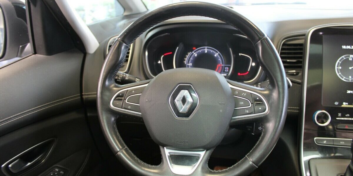 Renault Grand Scenic DCI 160 GPF Bose - Panorama- AHK - 93.959 km 14.980 &euro; Euskirchen 53881