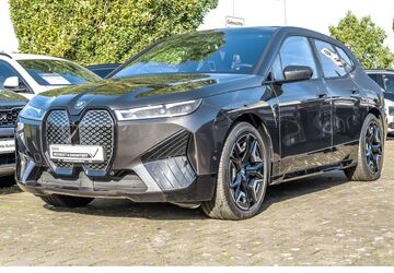 BMW iX 32.298 km 53.995 &euro; Köln-West 50858