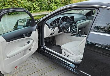 Mercedes-Benz C 220 235.000 km 6.990 &euro; Kerpen 50169