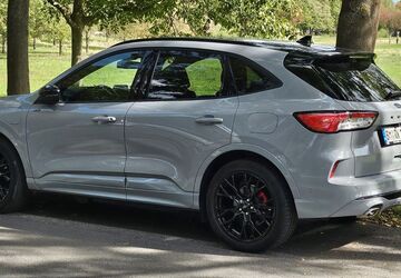 Ford Kuga 59.500 km 28.900 &euro; Pulheim 50259