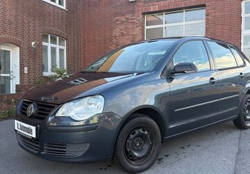VW Polo 174.000 km 2.990 &euro; Düren 52349